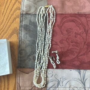 Vintage rice pearls necklace and clip rice pearl earrings